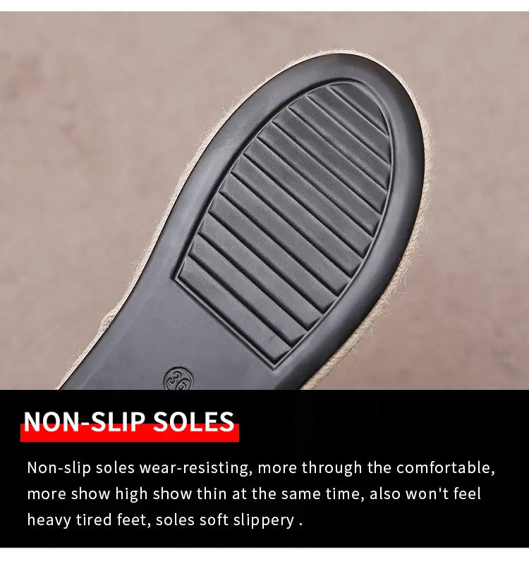 Sandálias de senhora de sola grossa com padrão leopardo