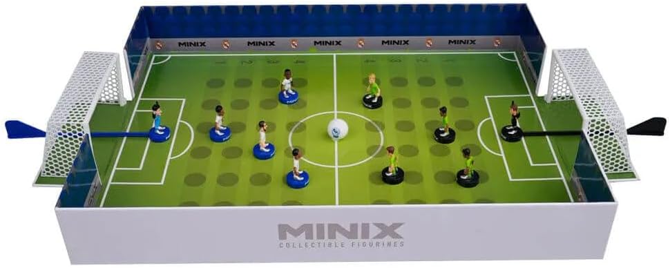 BANDAI, Minix Collectible Figurines, jogo de futebol Real Madrid, jogo com 5 jogadores, recria os melhores momentos de futebol, ideia de presente para crianças e adultos, fãs de futebol (MN17386)