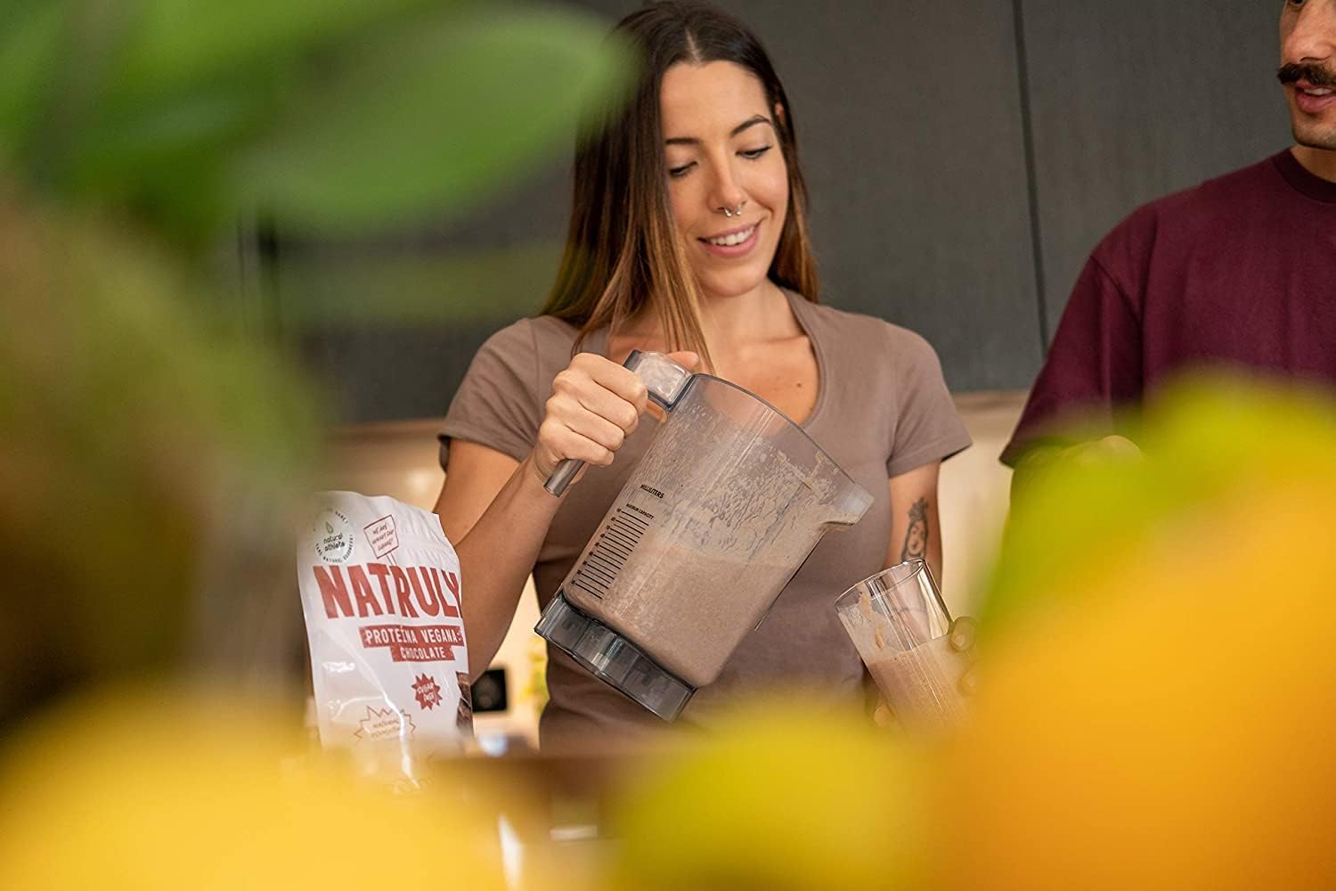 NATRULY Proteína Vegana BIO Chocolate, 81% Proteína, 100% Natural Sin Azúcar, Sin Gluten, Sin Lactosa, Sin Soja -350g