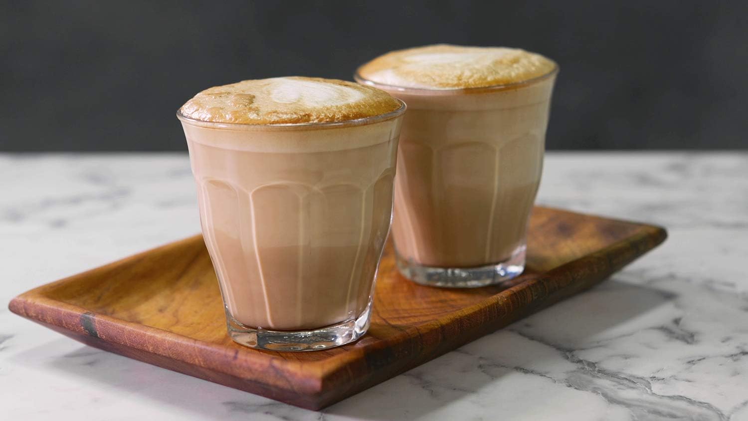 Breville Barista Max máquina de café expresso, totalmente automática com moinho integrado e bomba italiana de 15 bares [VCF126X]