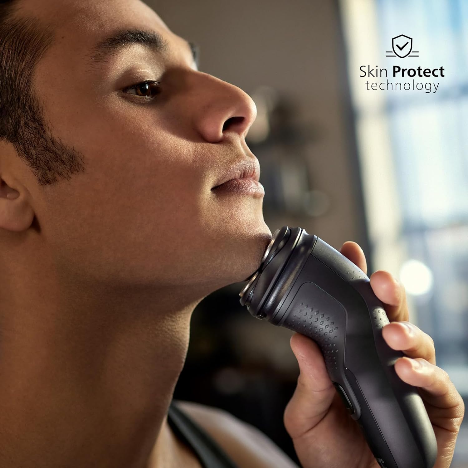 Philips Série X3000 Máquina de barbear elétrica para homem, máquina de barbear com cortinadores, 27 lâminas, cuidado da pele, 40 min de uso, seco e húmido, recarregável, X3001/00, preto