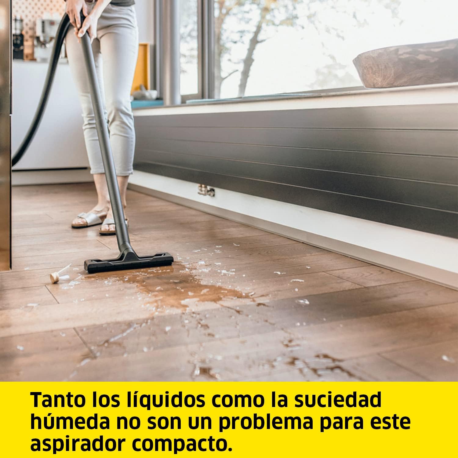 Kärcher, Aspirador a seco e húmido WD 2 Plus V-12/4/18/C, potência de 1000 W, inclui filtros e para chão e ranhuras, Yellow/Black, reservatório de plástico de 12 l, mangueira de sucção de 1,8 m