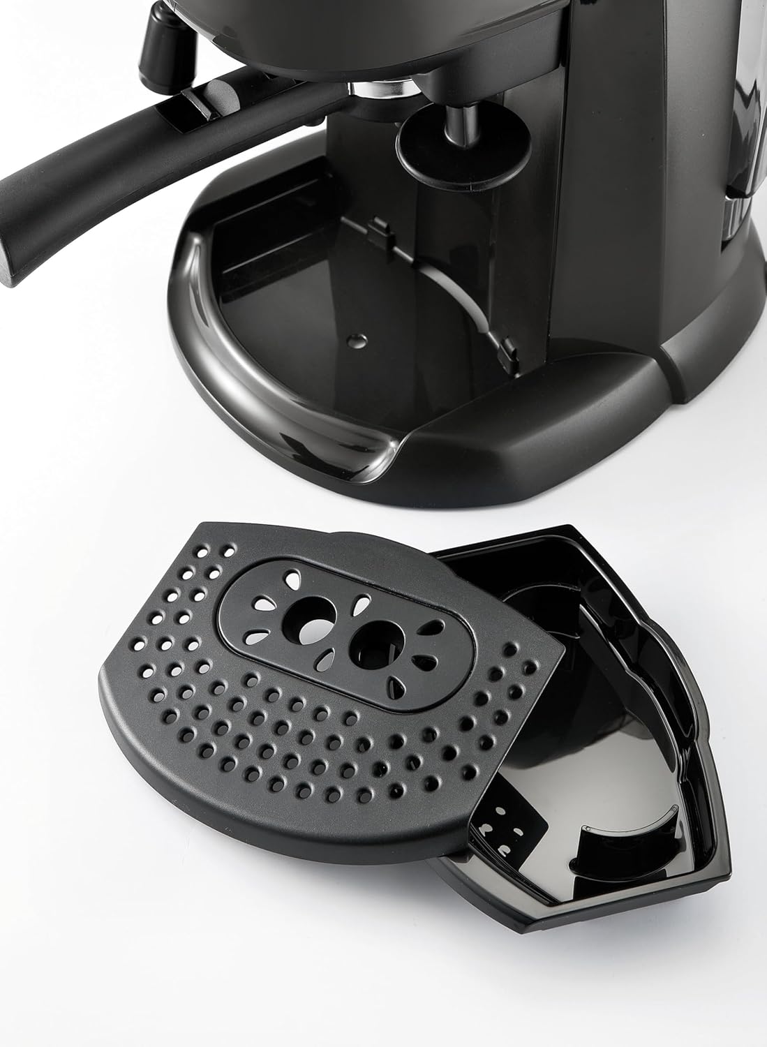 De'longhi EC201.CD.B Máquina de café tradicional de bomba (15 bar de pressão, 2 chávenas, café moído ou filtros de dose única) preto