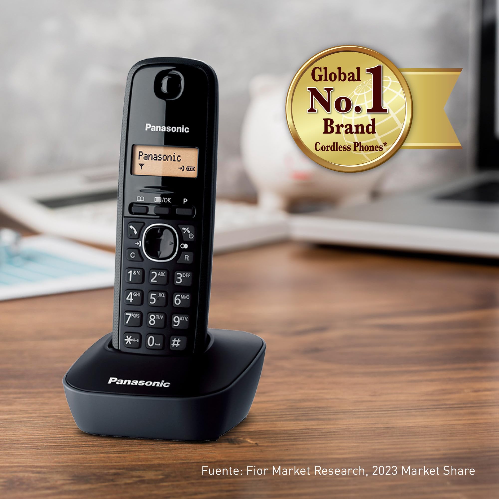 Panasonic KX-TG1611SPH - Telefone fixo sem fio DECT, LCD, identificador de chamadas, agenda para 50 números, tecla de navegação, alarme, relógio, cor preta