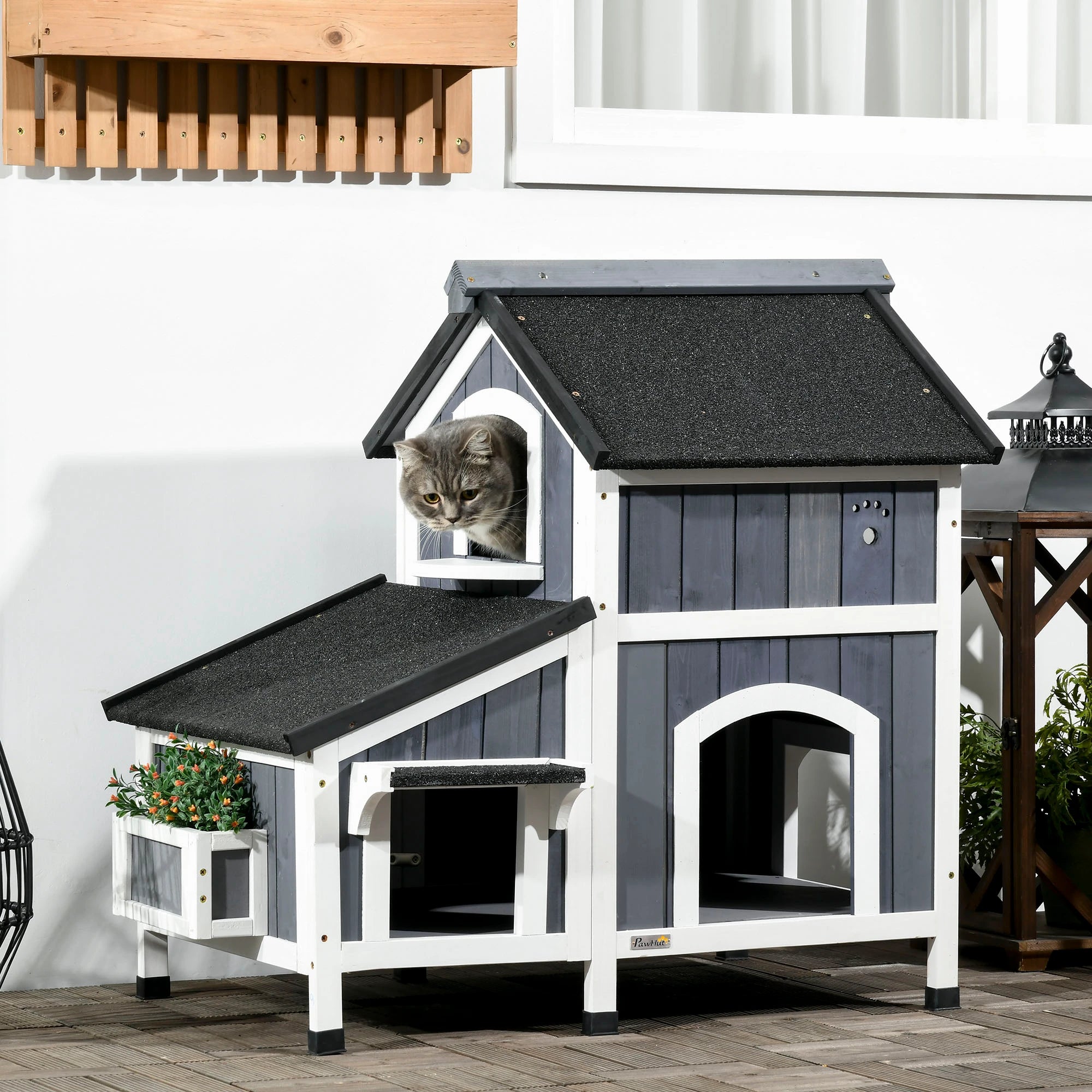 Casa para Gatos de Madeira com Suporte para Flores de 2 Níveis e Teto Asfáltico 96x65x85,5 cm Cinza