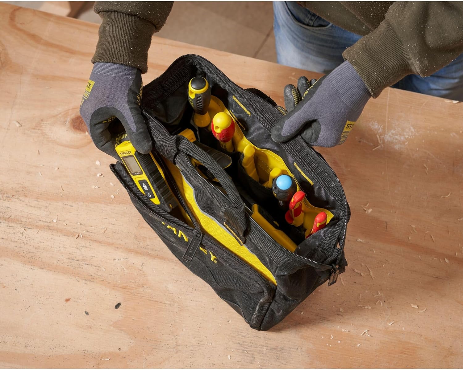 STANLEY 1-93-330 Bolsa para ferramentas, 30 x 25 x 13 cm, modelos variados, 1 unidade