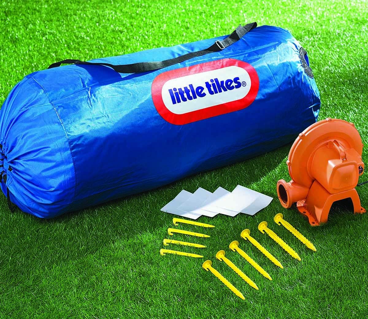 Little Tikes Jump 'n Slide Castillo Hinchable - con Paredes en Malla para Uso Exterior - Incluye Funda, Compresor y Parches de reparación - Edad: 3+ años, Exclusivo en Amazon