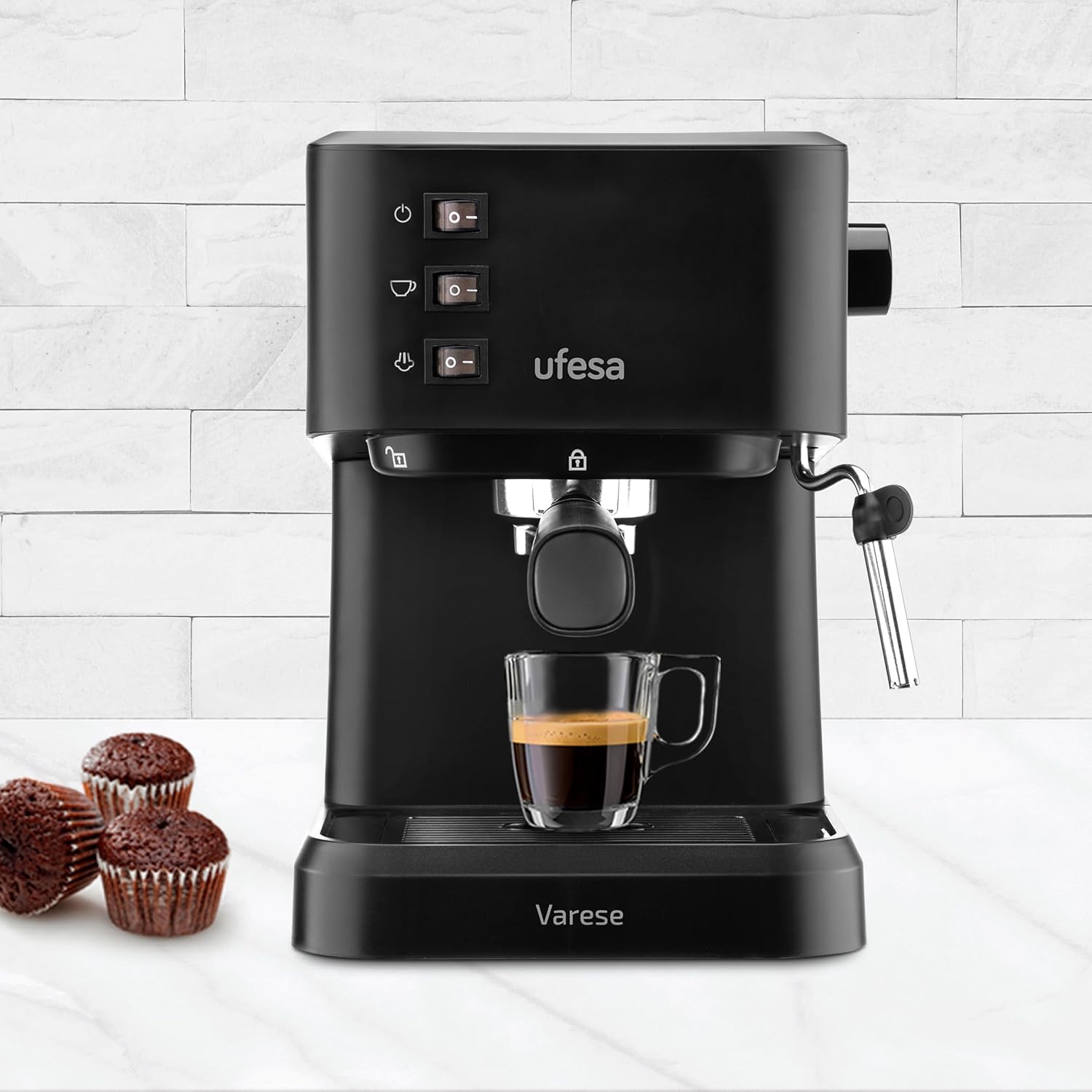 Ufesa Varese Cafetera Compacta Espresso y Capuccino, 1050W, Vaporizador Orientable, 20 Bares, 1 o 2 Cafés, Depósito 1.5L, Función Calienta Tazas