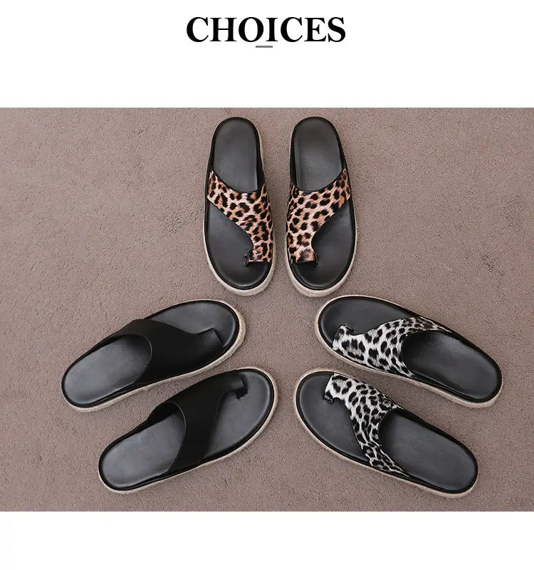 Sandálias de senhora de sola grossa com padrão leopardo