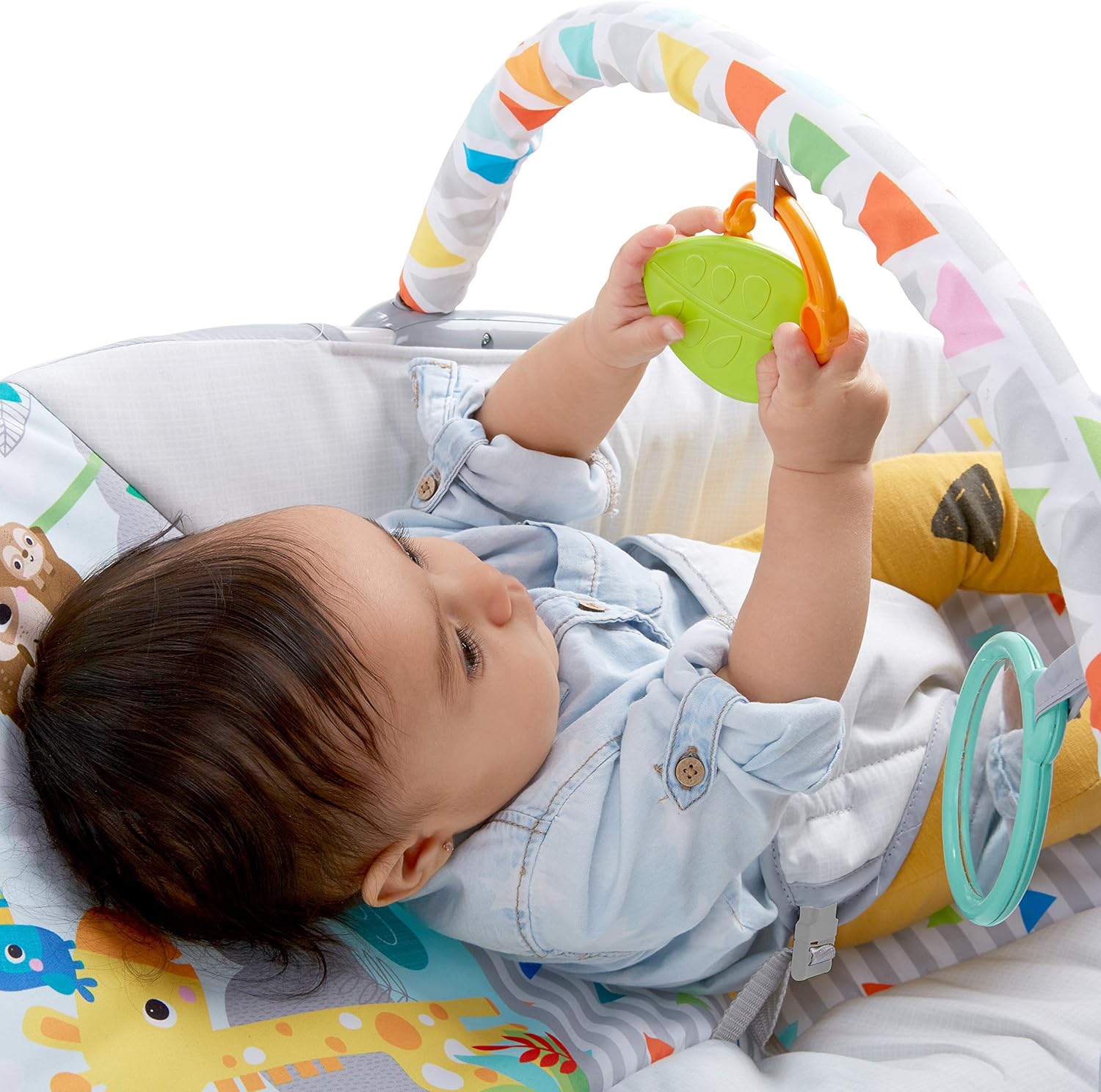 Bright Starts - Vibrador de assento infantil - barra de brinquedos removível, pés antiderrapantes, 0-6 meses a 9 kg (Safari Fun)