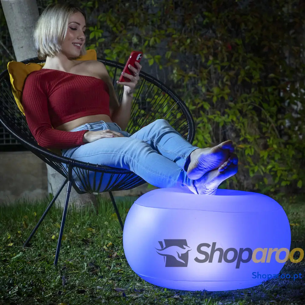 Assento Insuflável com LED Multicolor e Controlo Remoto Pulight InnovaGoods