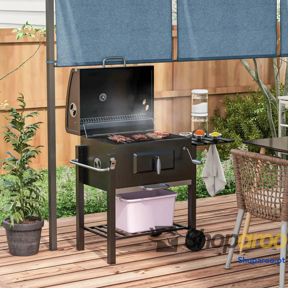 Barbecue a Carvão com Rodas Tampa Grelhas de Aço Inoxidável Termômetro Bandeja Lateral e Prateleira 113x65x108 cm Preto