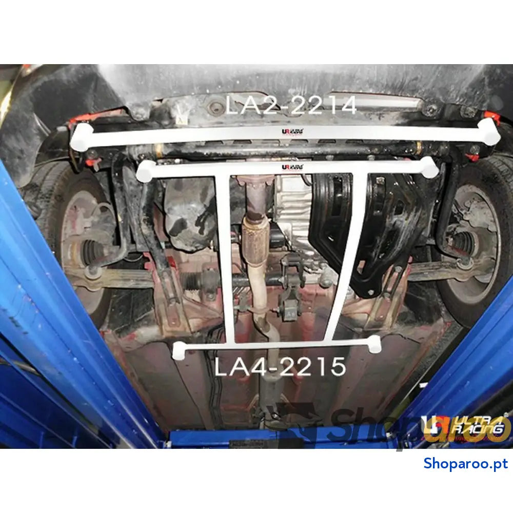Barra de reforço Ultra Racing URLA4-2215