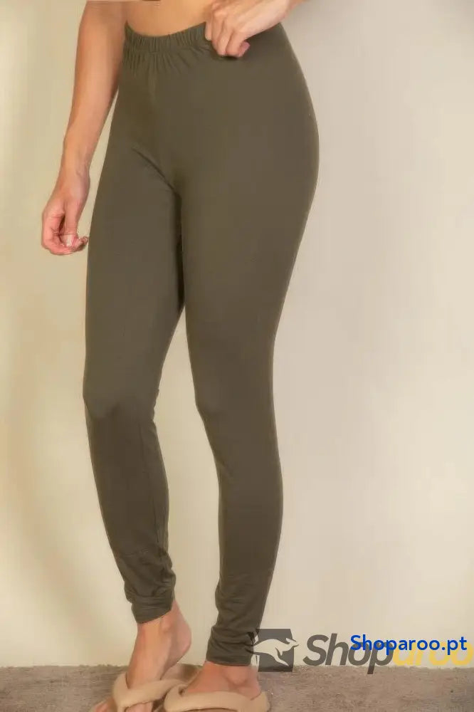 Leggings básicas sólidas