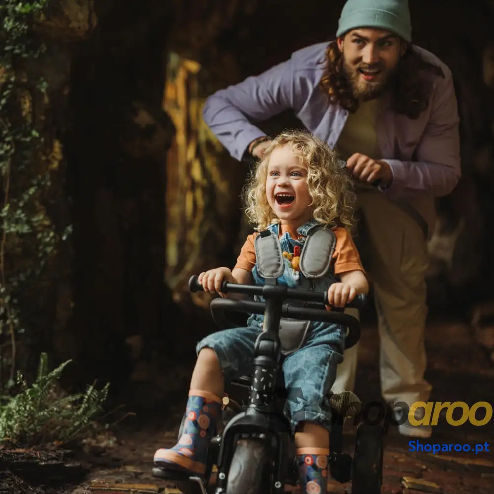 Bebeconfort Windy Triciclo Evolutivo com Guiador para Pais 10M 4A 25 kg Ajustável à Criança Assento Confortável