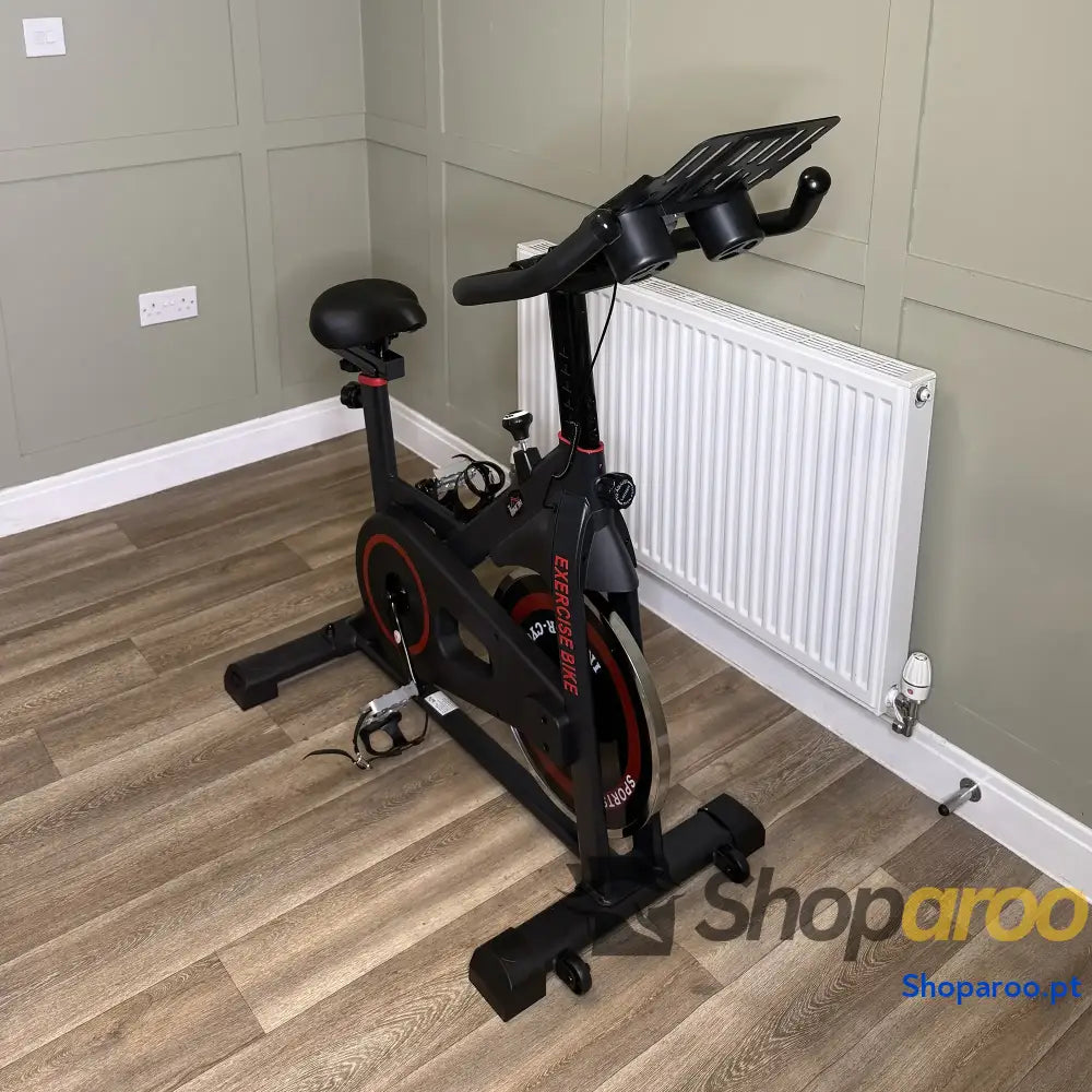 Bicicleta Estática com Resistência Ajustável Volante de Inércia de 8 kg Ecrã LCD Guiador e Assento Ajustável 103x53x100-114 cm Preto e Vermelho