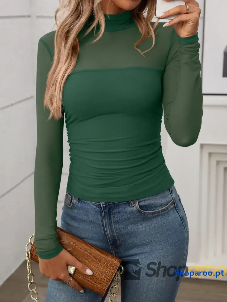 Blusa de gola falsa e manga comprida
