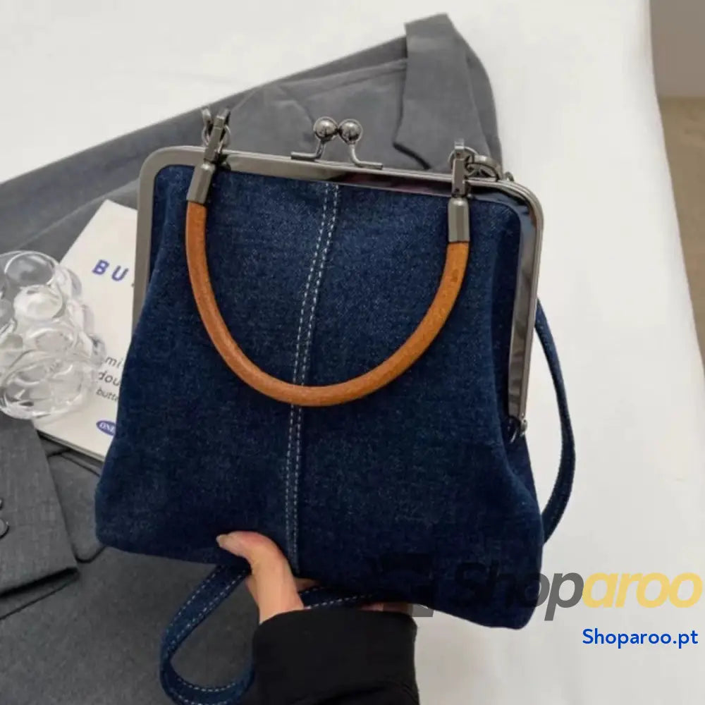 Bolsa pequena de senhora em jeans azul feita à mão