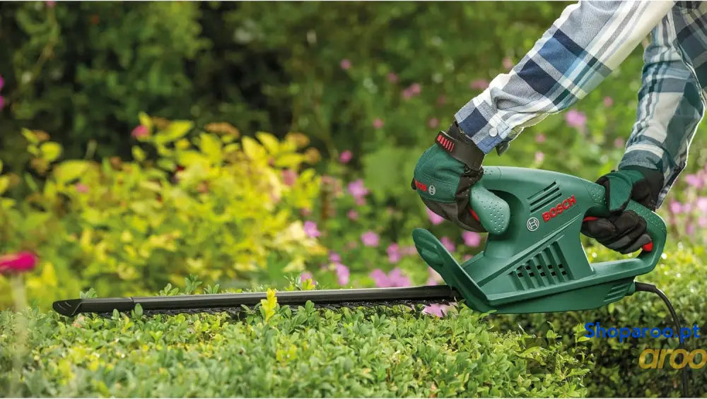 Bosch Tesoura corta sebes elétrica EasyHedgeCut 45 (420 W comprimento da lâmina de cm embalagem em caixa)