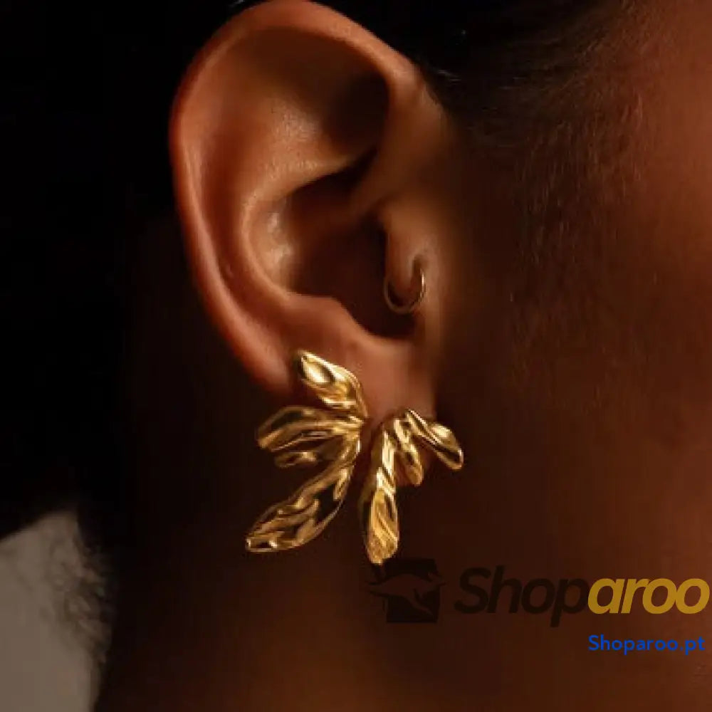 Brincos de Asas Geométricas em Ouro 18K Banhados