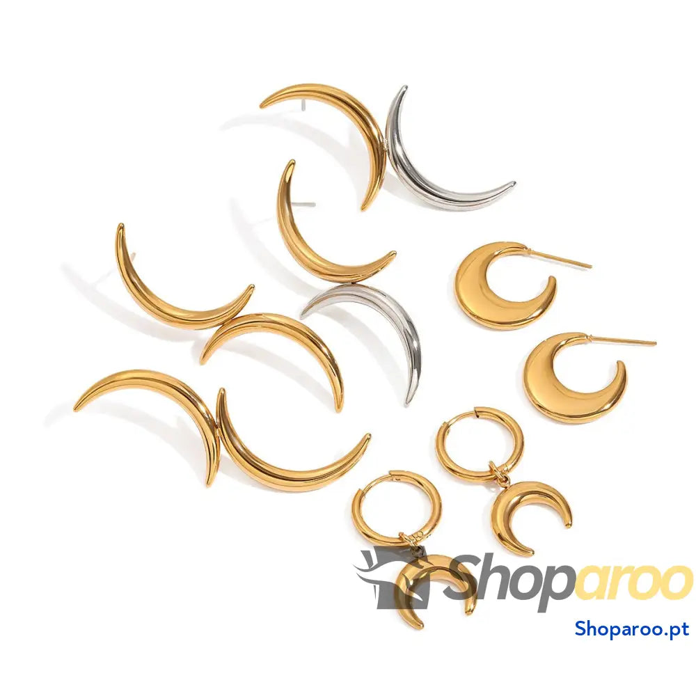 Brincos Ouro 18K (Banhado) Lua Crescente Elegantes