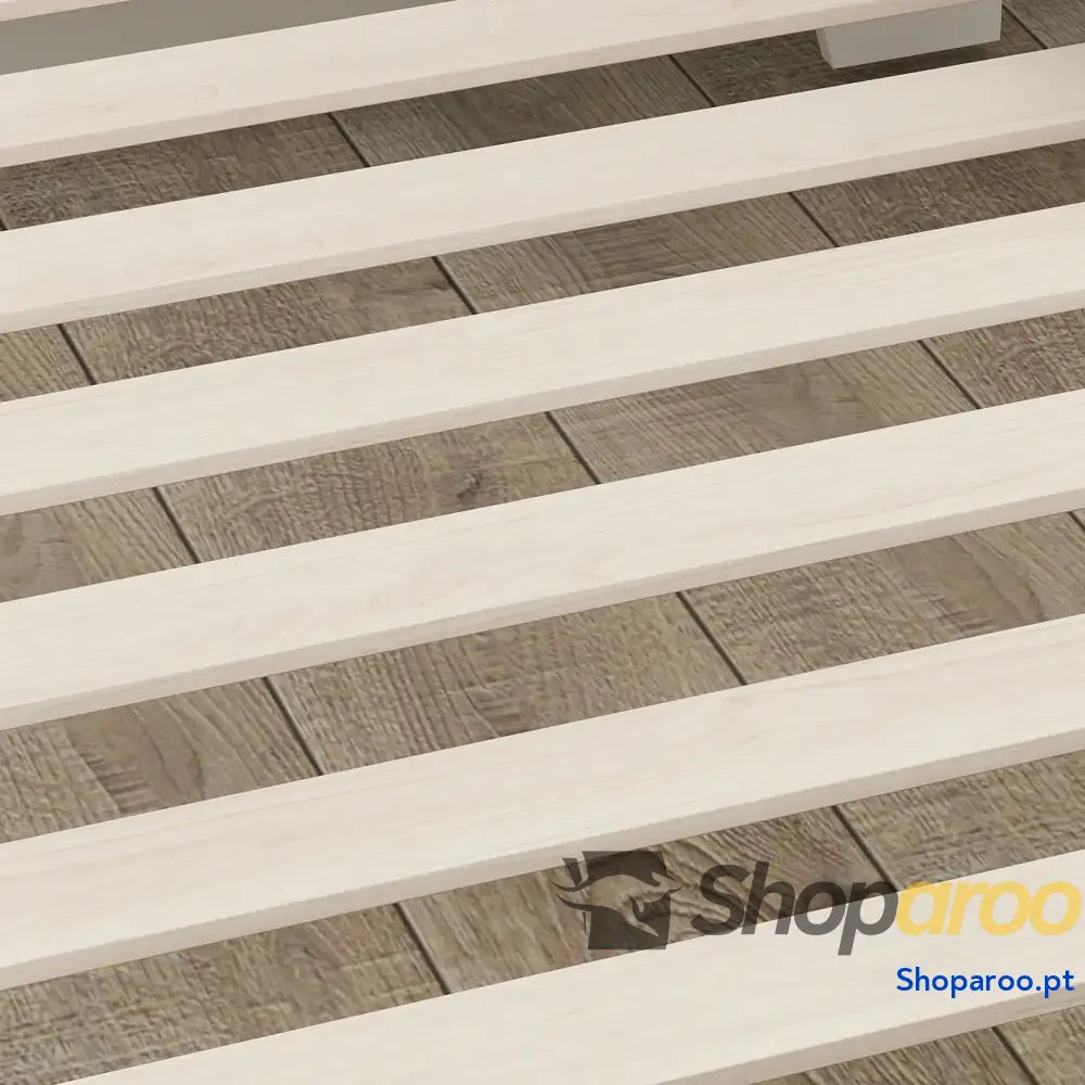 Cama para Crianças 143,5x74,5x56 cm Estrutura de Infantil com Desenho Núvem e Barreira Segurança Branco