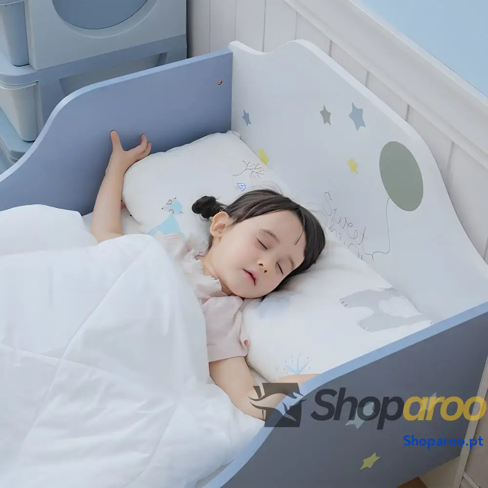 Cama para Crianças 143x74x59 cm Infantil com Desenho em Estrelas Carga 50 kg Dormitório Azul e Branco