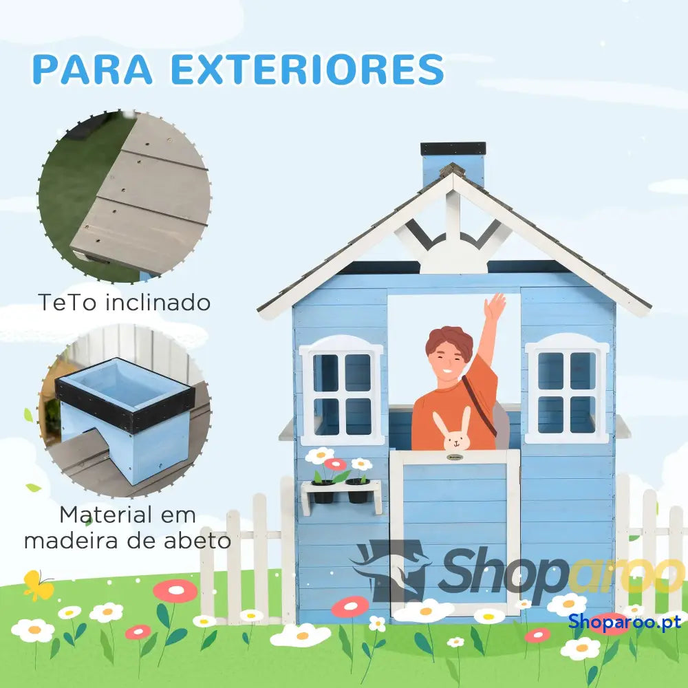 Casa de madeira para crianças azul com porta e janelas exterior