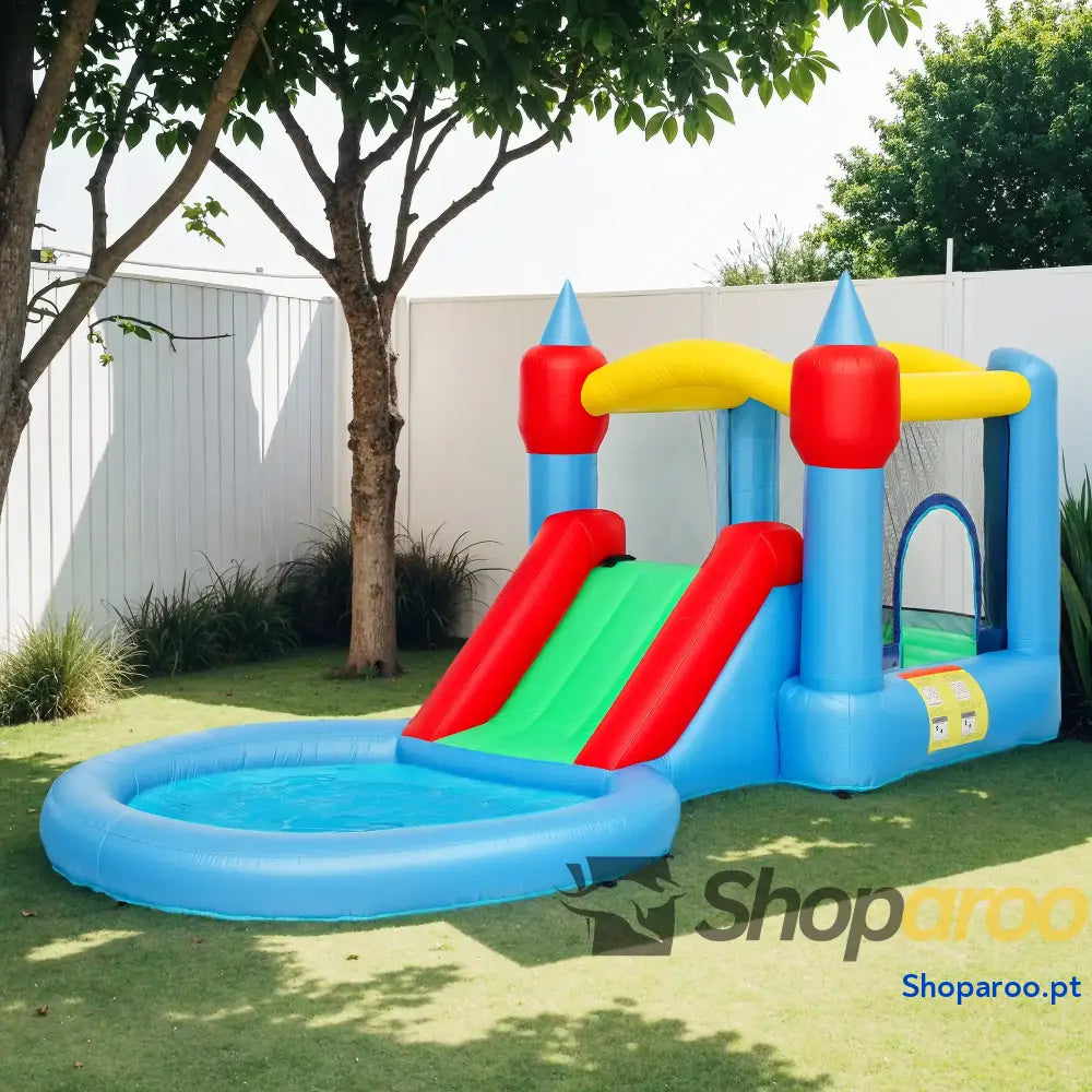 Castelo Insuflável Multiactividades com Escorrega e Piscina de Bolas