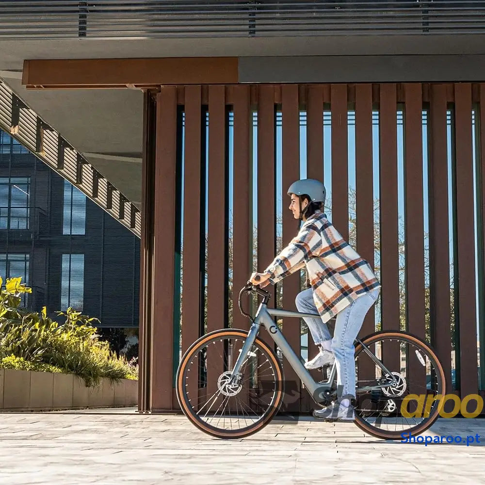 Cecotec Bicicleta Eléctrica de Ciudad Rodas 28’’ até 70 90 Km autonomia Quadro em alumínio Suspensão dianteira Mudanças