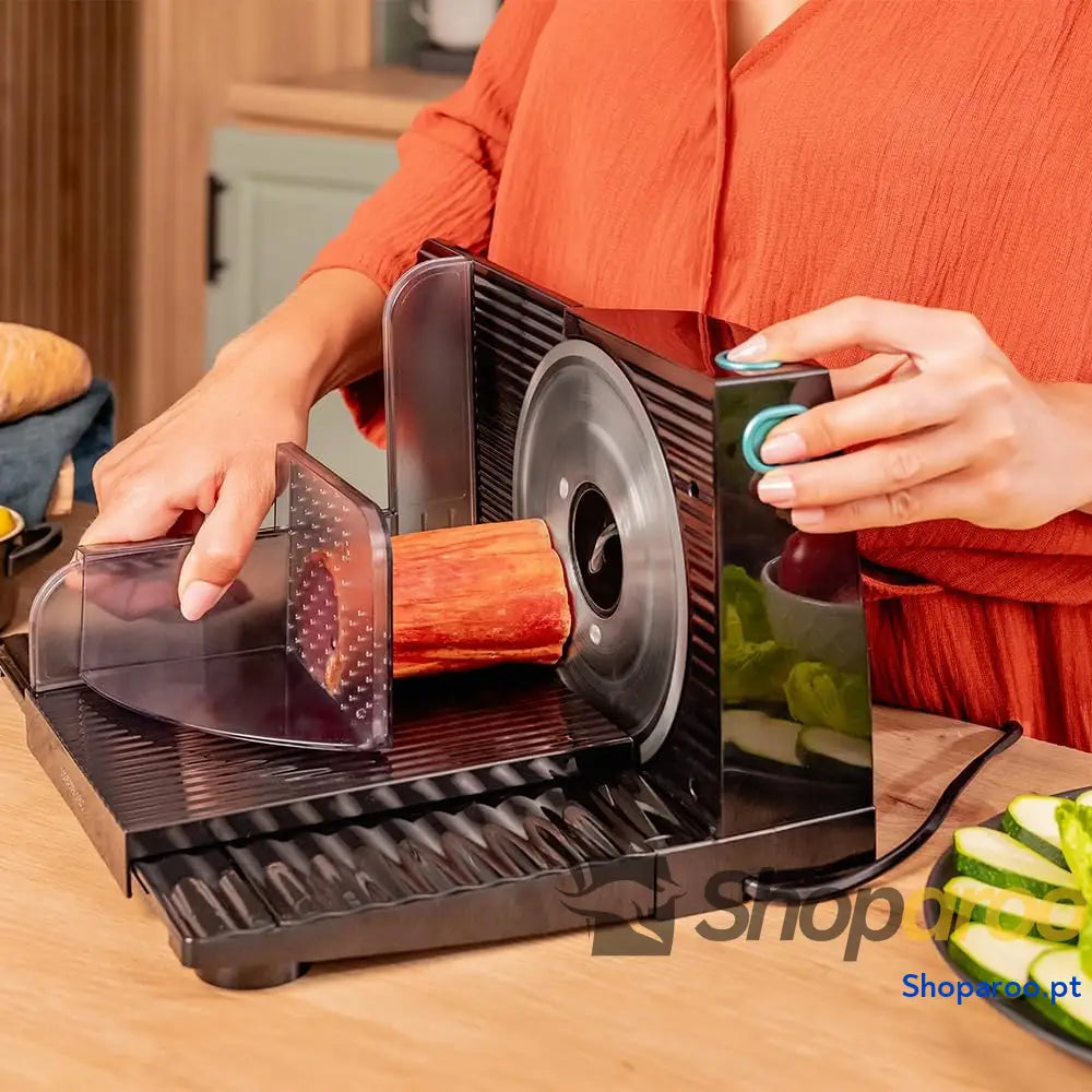 Cecotec Fiambreira Rock’nCut Shuriken. 150 W disco removível de 17 cm diâmetro alimentos diferentes ajuste gradual a 15