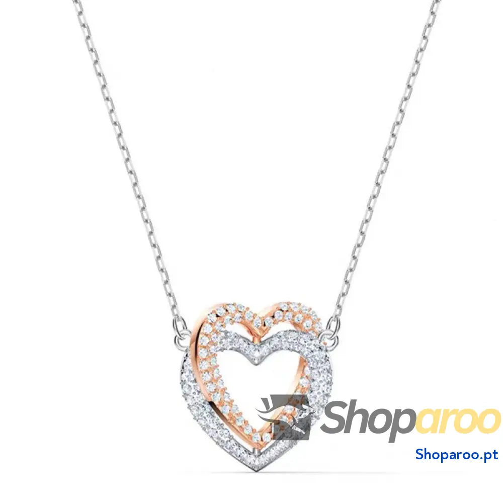 Colar de Corações Entrelaçados Feminino