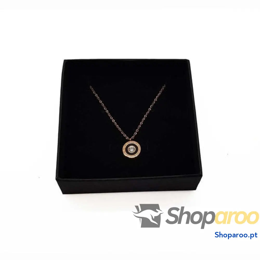 Colar Jericho Rosa em Aço Inoxidável com Banho de Ouro 14K