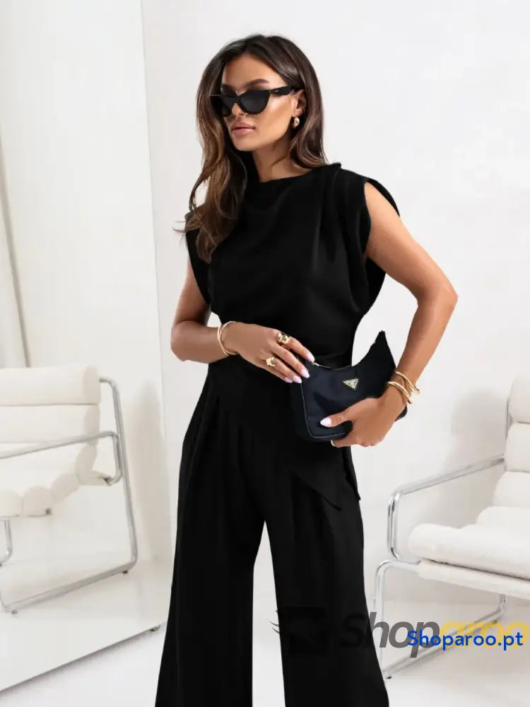 Conjunto de blusa franzida com racha e calças perna larga