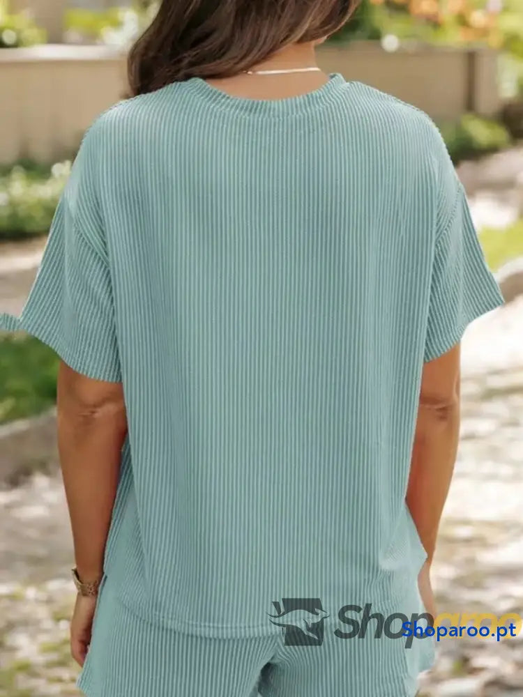 Conjunto de duas peças blusa e calções manga curta canelados tamanho grande plus size