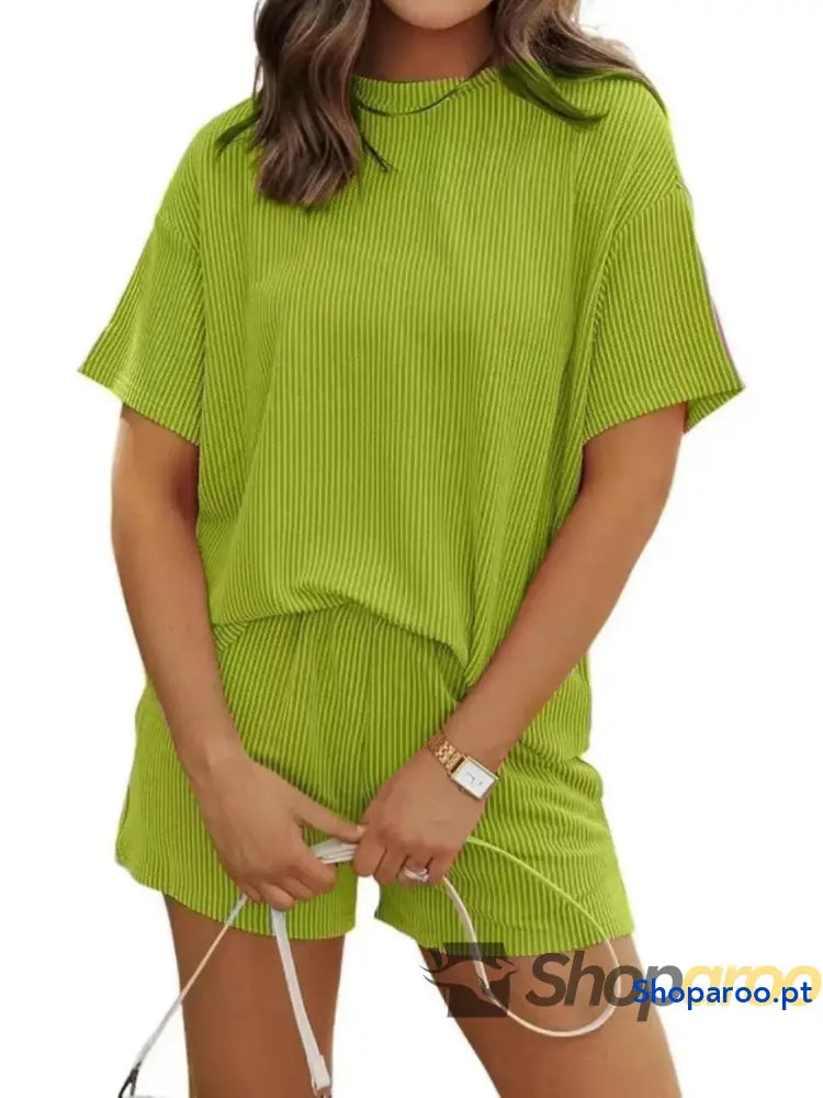 Conjunto de duas peças blusa e calções manga curta canelados tamanho grande plus size