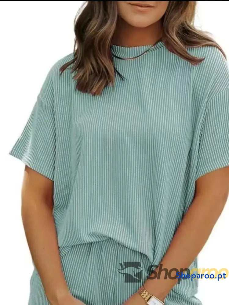 Conjunto de duas peças blusa e calções manga curta canelados tamanho grande plus size