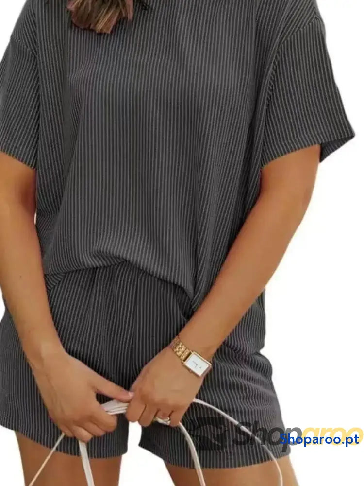 Conjunto de duas peças blusa e calções manga curta canelados tamanho grande plus size