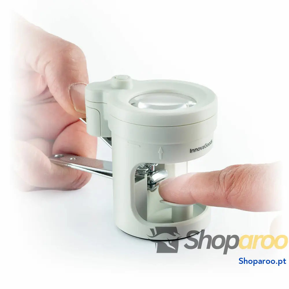 Corta unhas com Luz LED Lupa e Lima Clail InnovaGoods