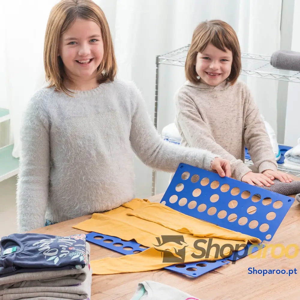 Dobrador de Roupa Infantil InnovaGoods
