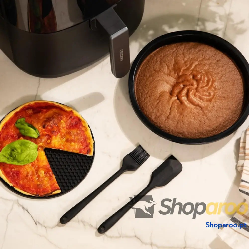 Fritadeira sem óleo Cecotec 6 air fryer com acessórios