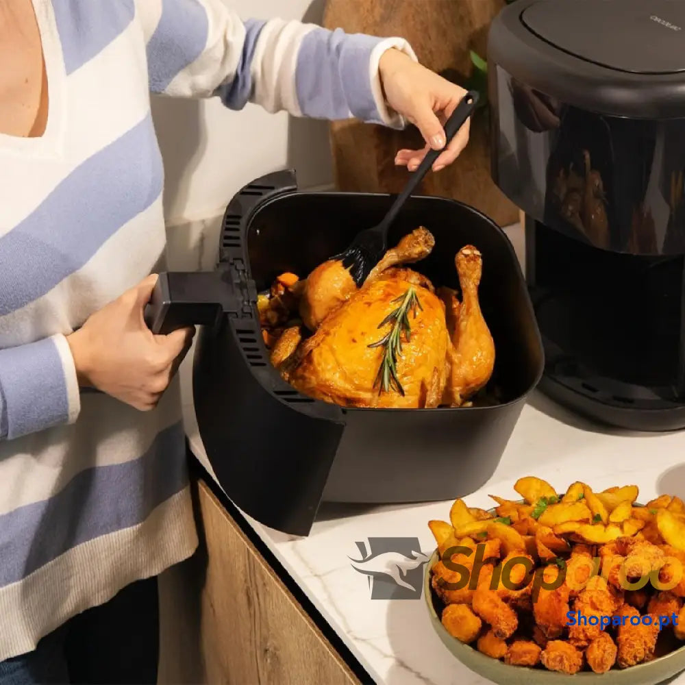 Fritadeira sem óleo Cecotec 6 air fryer com acessórios