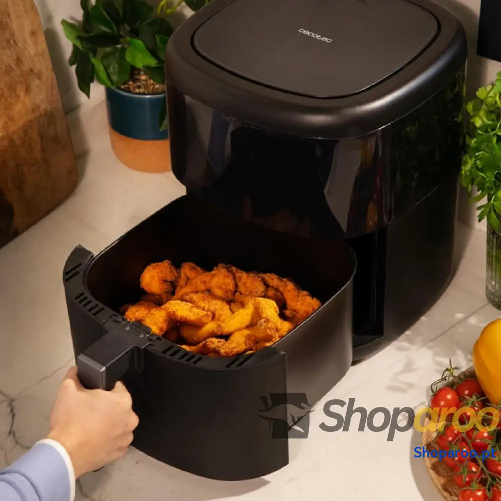 Fritadeira sem óleo Cecotec 6 air fryer com acessórios