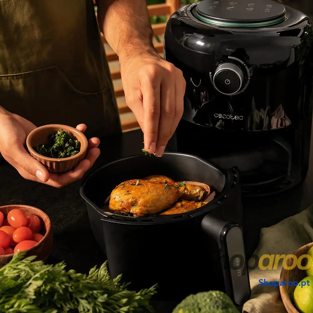 Fritadeira sem óleo Cecotec de 2,5 L Air Fryer Cecofry Pixel 2500. 1200 W dietética manual e compacta temporizador