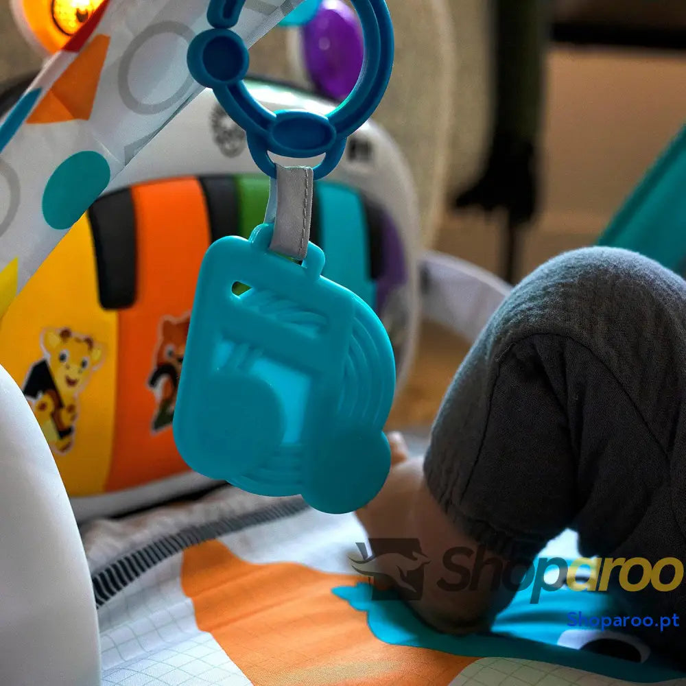 Ginásio musical para bebés 4 em 1 Kickin’ Tunes com piano mais de 70 sons 25 minutos música e luzes arco brincar 7