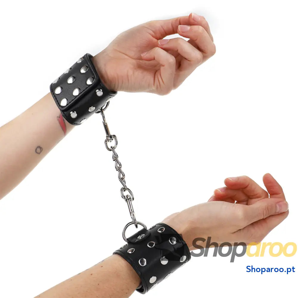 KINK - RETENÇÕES DE PULSO COM SNAP FASTEN COMPLETO DE REBITES PRETOS AJUSTÁVEIS 19-24 CM X 5,5 CM