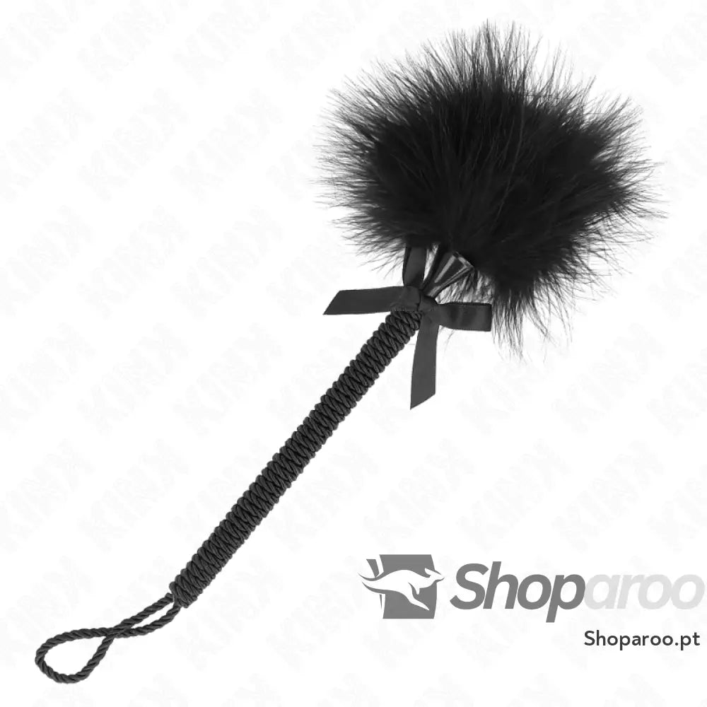 KINK - VARINHA DE CORDA DE NYLON COM PENAS DE CÓCEGAS E LAÇO PRETO 25 CM