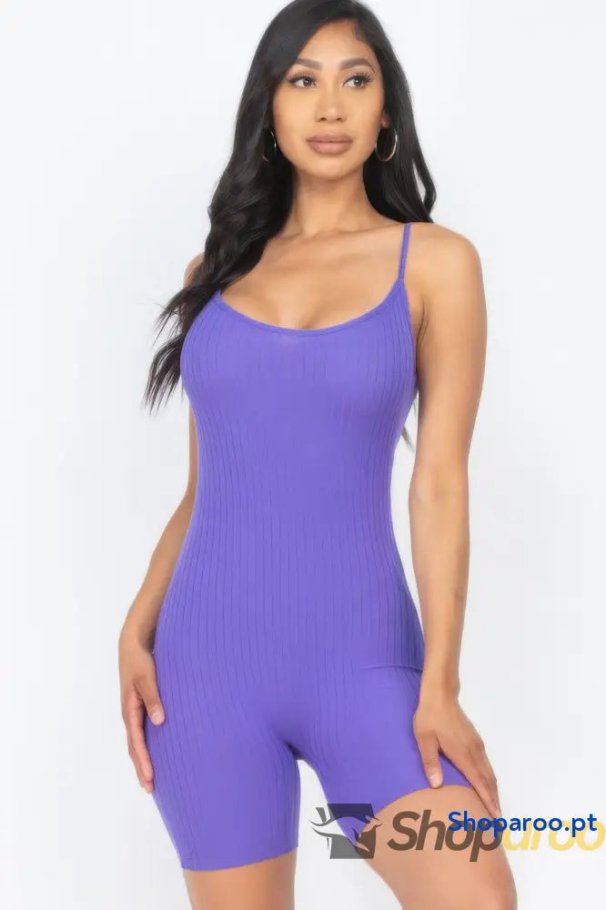 Macacão Justo em Malha Canelada com Alças Finas