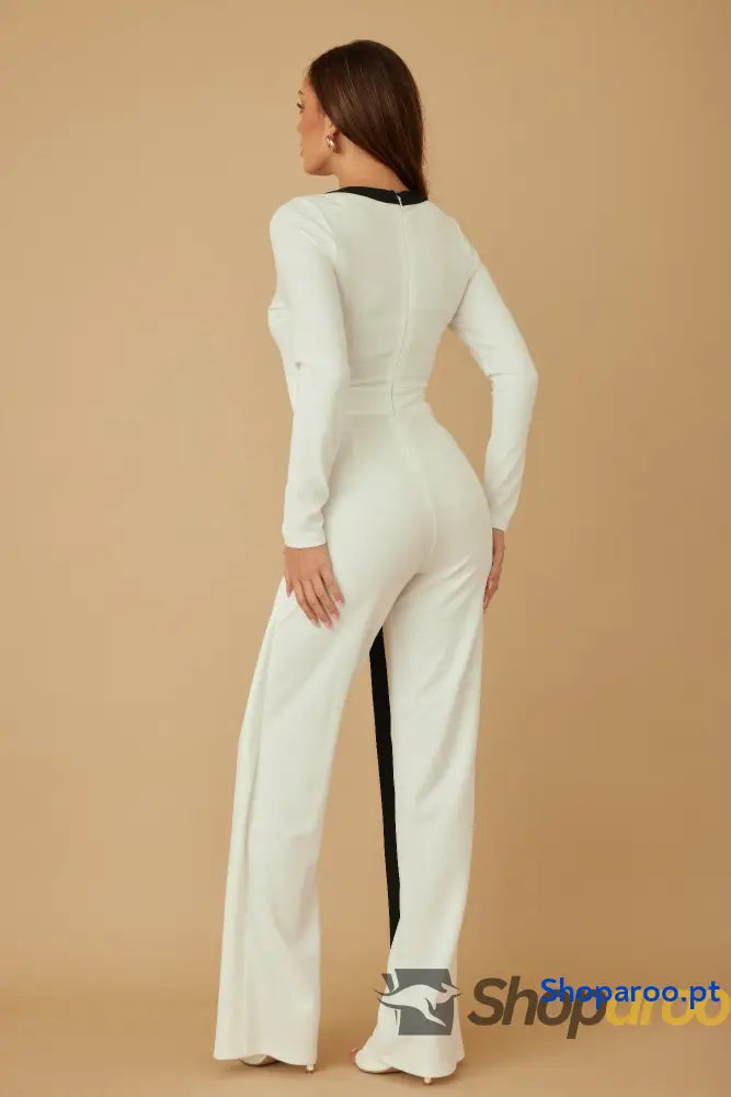 Macacão Longo Mirror Stone com Pedras Espelhadas e Decote Profundo