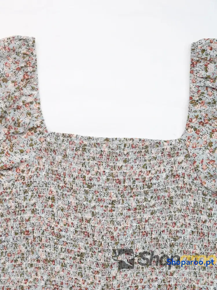 Macacão Perfee Ditsy Floral Smocked Gola Quadrada Manga Bufante